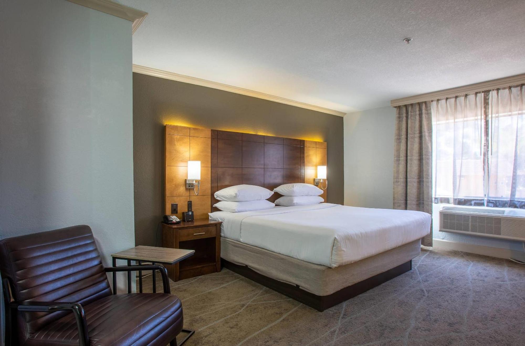 Arroyo Pinion Hotel, Ascend Collection Hotel 3*